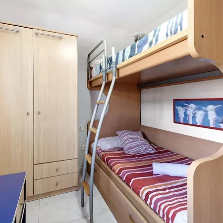 Caletillas Beach Appartement *